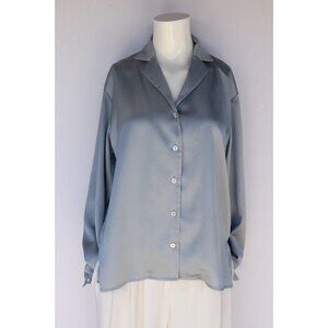 Oak & Fort Women's Size XS Gray Button Up Blouse Collared Satin Button Down Top